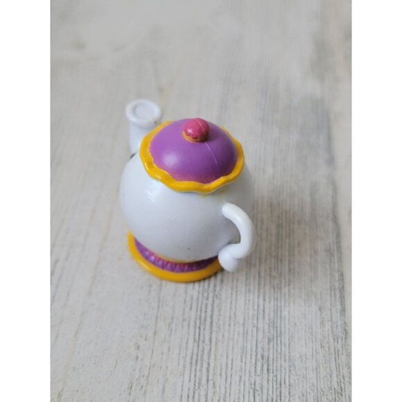 Mrs. Pott's beauty Beast mini teapot toy figure Disney Pixar - Picture 4 of 5